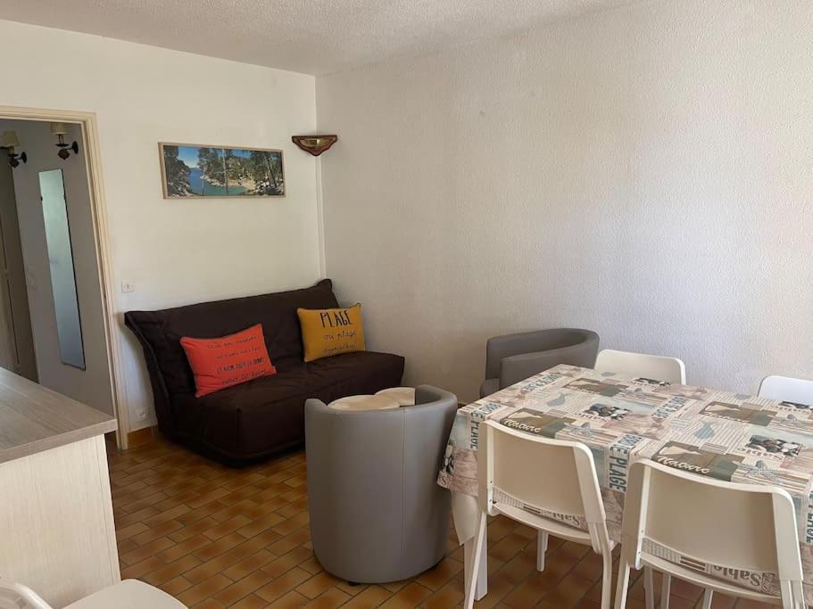 Appart-St Cyr Sur Mer-La Madrague-4Pers-Parking 생시르쉬르메르 외부 사진
